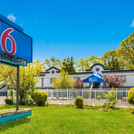 Motel 6 Toms River, NJ Near Seaside Heights