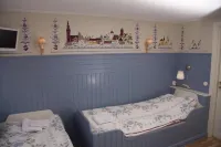 Garvaregården Hotel , B&B Och Café -  Habitaciones en casas particulares