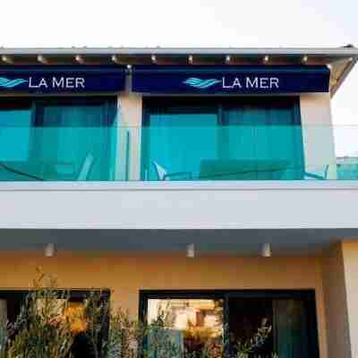 La Mer Apartments Hotel Exterior