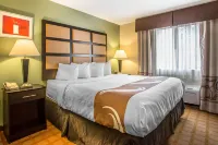 Quality Inn & Suites Marinette