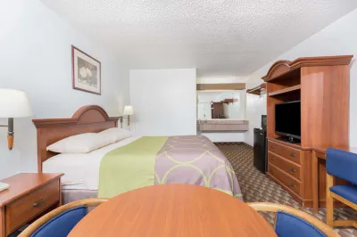 Super 8 by Wyndham Riviera Beach West Palm Beach Hotels near Peanut Island