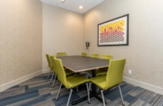 Holiday Inn Express & Suites CHILLIWACK EAST by IHG