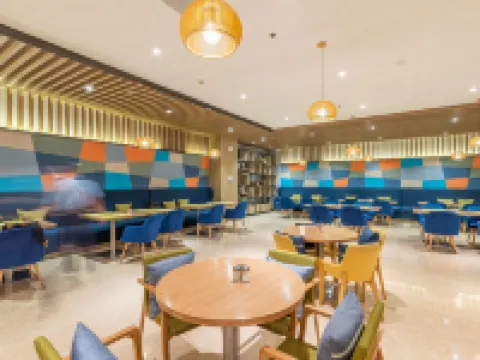 鞍山センターホリデイ イン エクスプレスホテル 鞍山のホテル