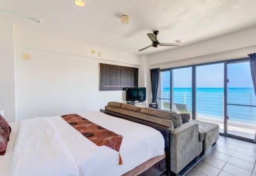 카사 두마이 오션빌라 나키진의 외관