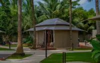 Kadena Glamping Dive Resort Các khách sạn ở Cinangka