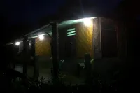 唐卡漢綠色小屋