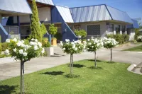 Amaroo Motel Tumuts Best Accommodation فنادق في Killimicat