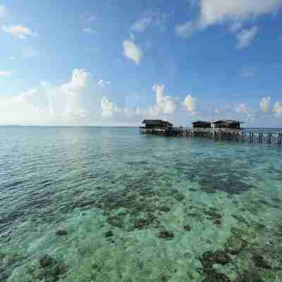 POM POM Island Resort Hotel Exterior