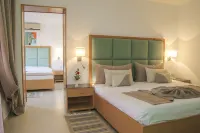 Hotel Marabout - Families and Couples Only