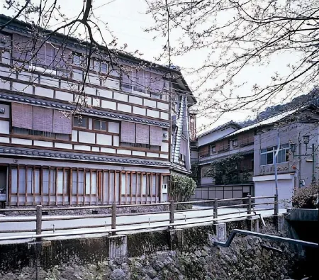 Sennen No yu Koman Ryokan