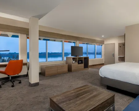 Holiday Inn Express & Suites EVANSVILLE DOWNTOWN by IHG Hoteles en Condado de Vanderburgh