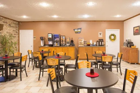 Travelodge by Wyndham Wytheville Отели в г. Восток Уайтевилл