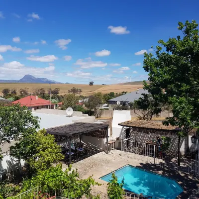 Kelkiewyn Guesthouse Caledon Hotel a 