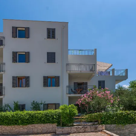 Apartments Ljiljana