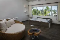 Ocean Blue & Sand Beach Resort - All Inclusive - ที่มีอ่างอาบน้ำ