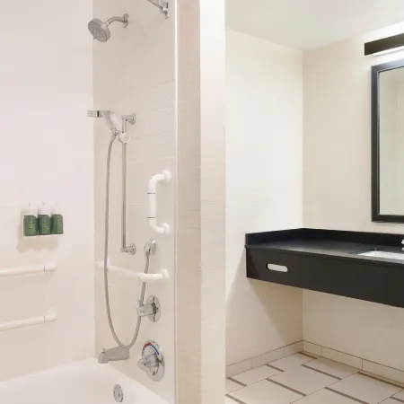 Fairfield Inn & Suites by Marriott Los Angeles LAX/El Segundo