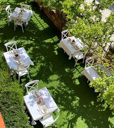 庭 ホテル ドナテーラの写真