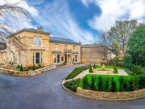 Manor House Lindley