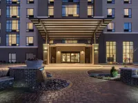 Hampton Inn and Suites Newport/Cincinnati Hotels near Taft Museum