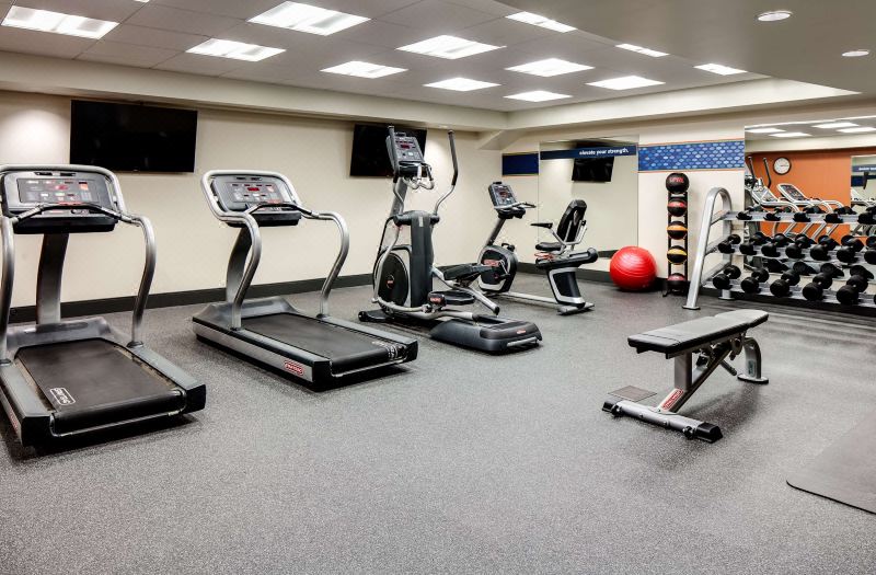 Hampton Inn Dubuque photo 2
