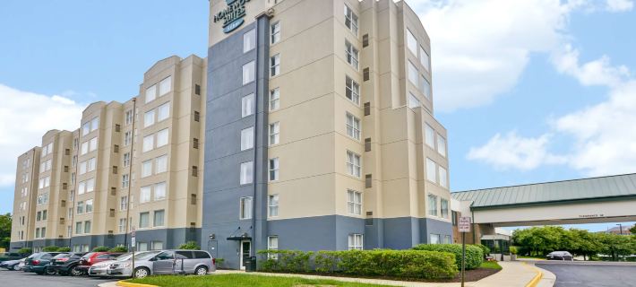 Homewood Suites by Hilton - Dulles Int'l. Airport Hoteles en Hunter Mill