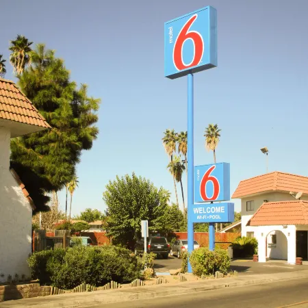Motel 6 Fresno, CA