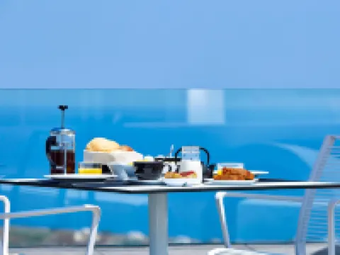 Aperanto Suites Hotels in Finikia