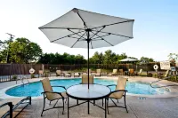 Hampton Inn & Suites Denison - piscine