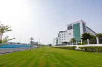 Premier Inn Dubai International Airport Hotels near Deep Ocean Custom Aquarium