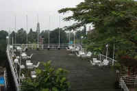 Tanjung Plaza Hotel Hotels in Prigen
