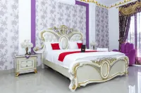 RedDoorz Premium @ Sea Residence Manado فنادق في Mandolang