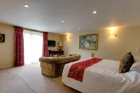 The Pheasant Public House & Hotel