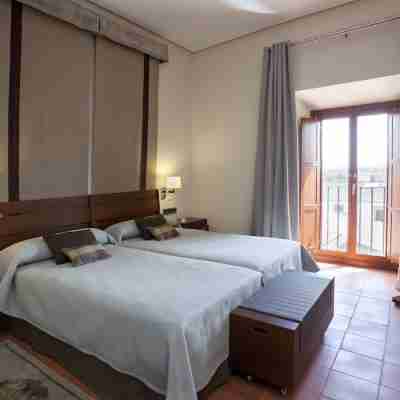 Parador de Caceres Rooms