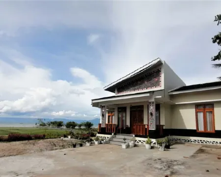 Marlin Homestay 2Br Samosir Hotel di Simarmata