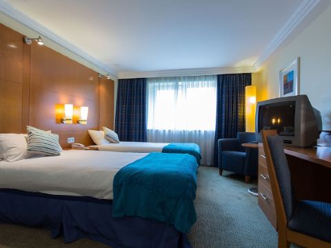 โรงแรมบริทาเนีย ลีดส์ แบรดฟอร์ด แอร์พอร์ต