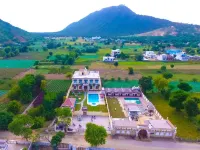 The Green Genius Resort Hotels near PRABHU KI BAGIYA