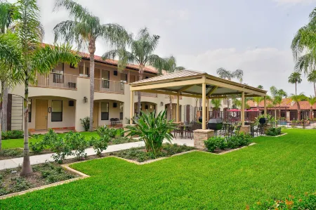 The Bungalows on Shary Отели в г. Идальго