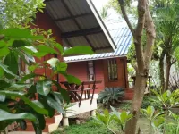 Baan Suan Phidchamika Hotels in 