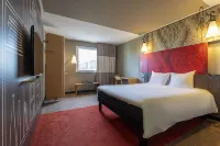 Ibis Paris Pantin Église فنادق في بانتين