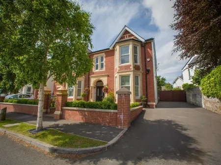 Studios at Glenthorne Отели рядом с достопримечательностью «Бреконская горная железная дорога»