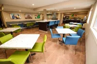 Quality Inn & Suites Hotels in Bathurst