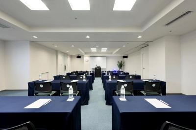 会議室 南千里クリスタルホテルの写真