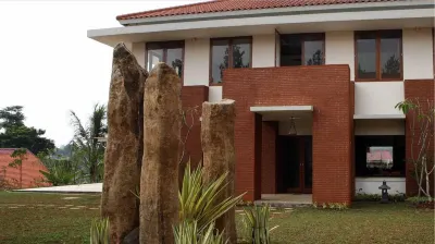 Villa Bukit Pinus Hotel dekat Nagare Rafting Cisadane