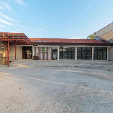 RedDoorz @ Travelers Inn Bajada Davao