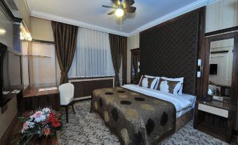 Van Sahmaran Hotel - Housity