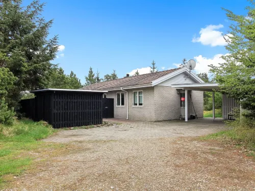 "Laurin" - 600m from the Sea - parking