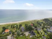 "Gullan" - 75m from the Sea