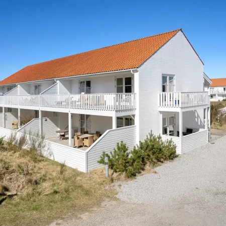 "Shana" - 800m from the Sea