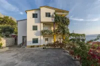 Apartments Jasna