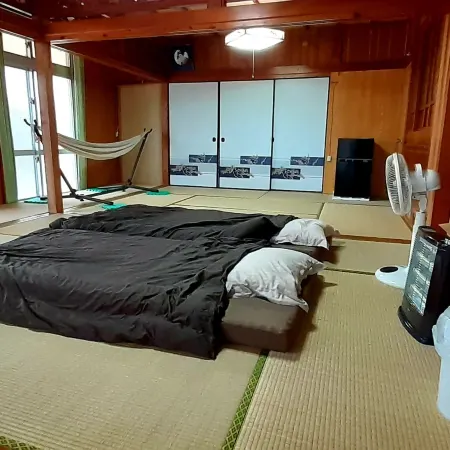 Rinjin Who Stayed at A Private Residence